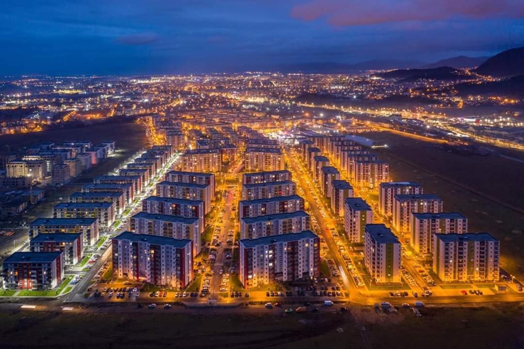 Avantgarden King Apart Braşov Exteriör bild